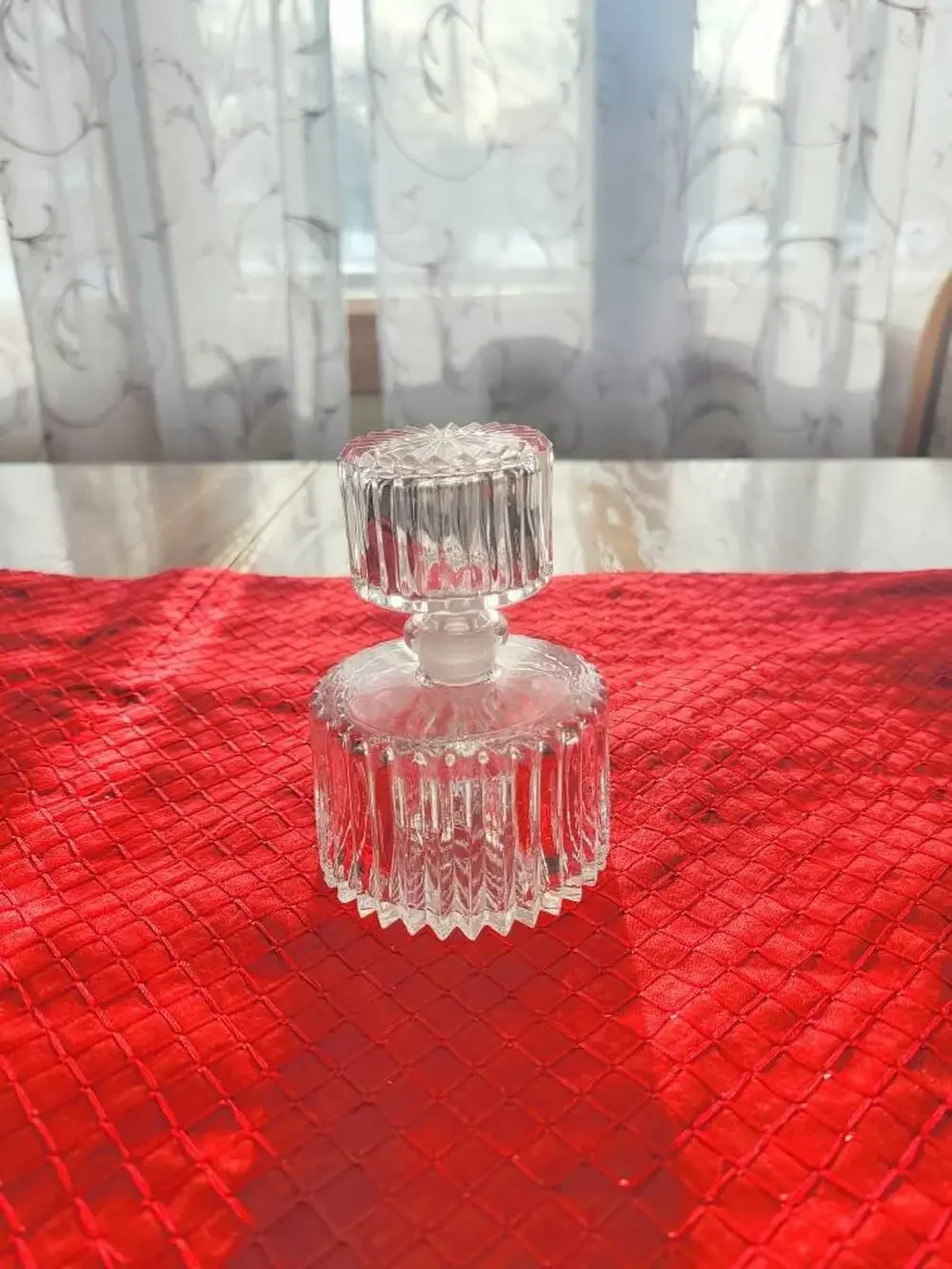 Vintage Perfume Bottle, Round Clear, Sawtooth Glass, Stopper